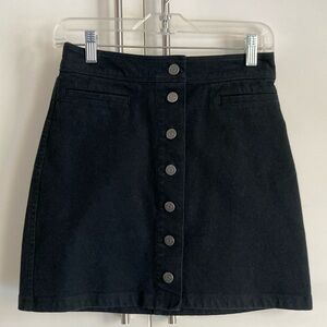 Aritzia | Black Mini Skirt